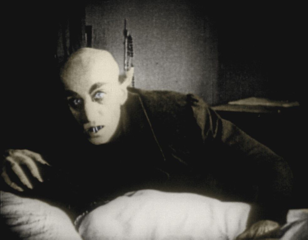 obrázek: Beseda láká v pondělí na Upíra Nosferatu s živou hudbou