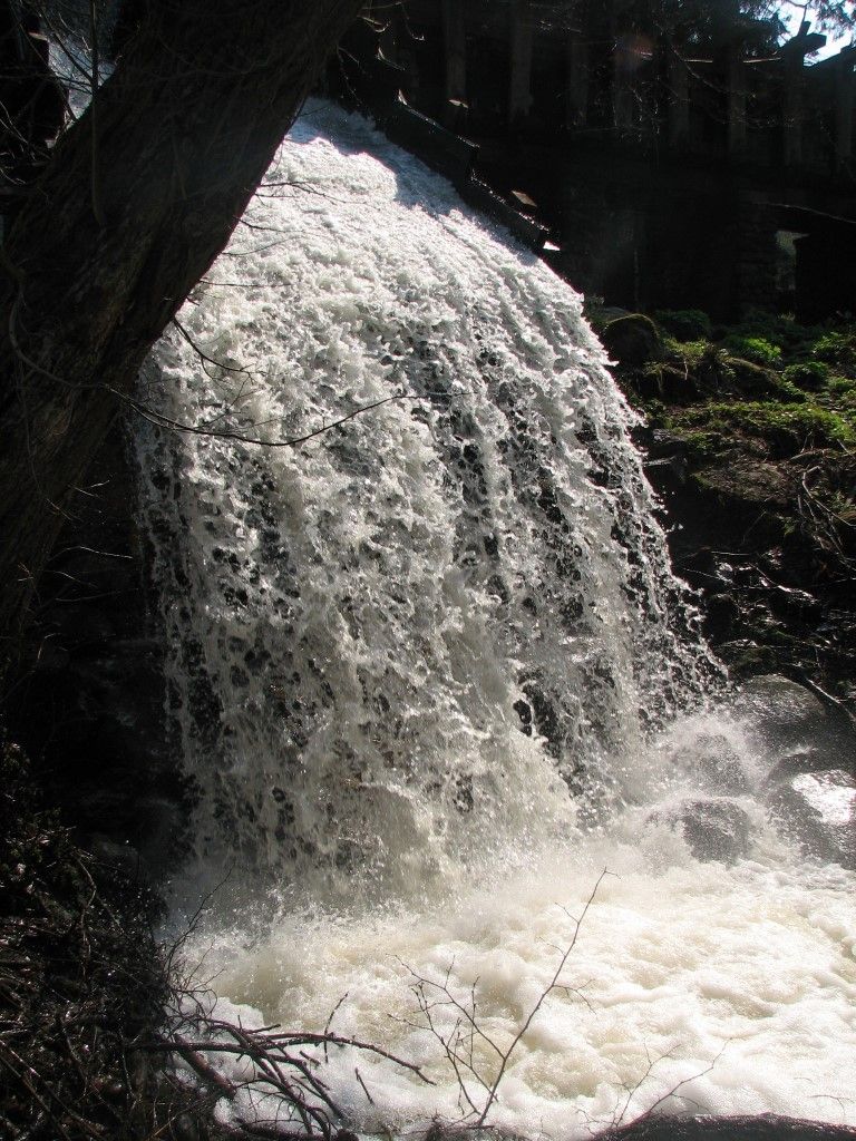obrázek: Den vody v sobotu otevírá v kraji malé vodní elektrárny