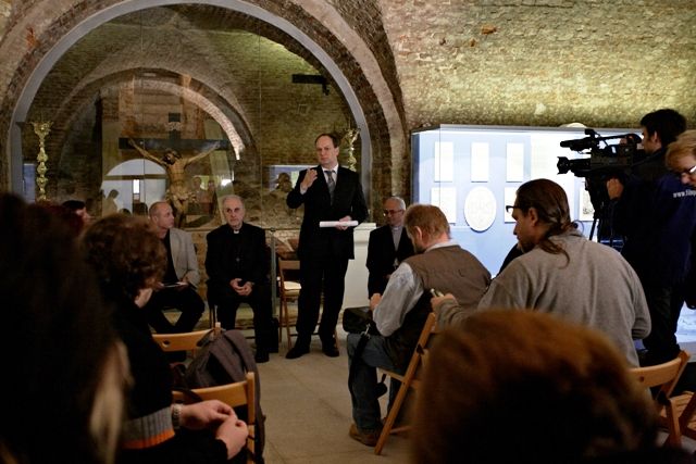 obrázek: Do klatovských katakomb míří návštěvníci z obou stran hranice