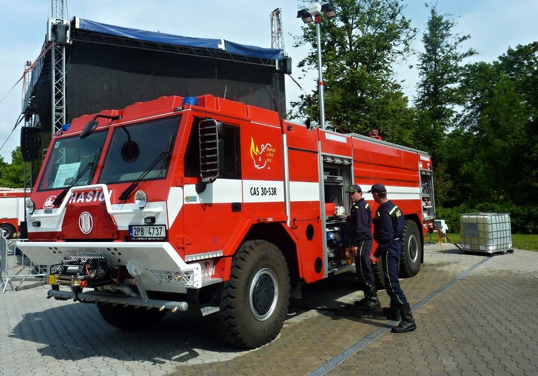 obrázek: Hasičům v Plasích bude sloužit nová cisterna