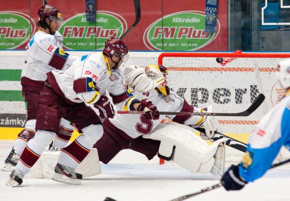 obrázek: HC Škoda Plzeň porazila HC Spartu Praha v dramatickém závěru 5:4