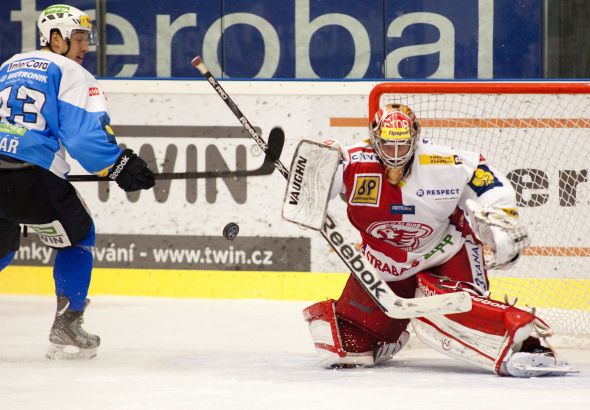 obrázek: HC Slavia Praha si z Plzně odváží 2 body
