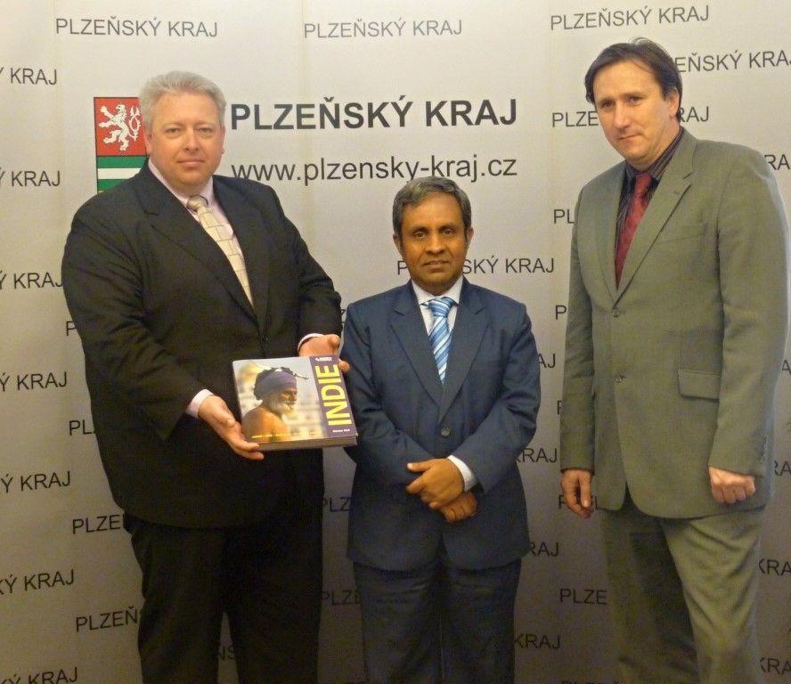 obrázek: Indický velvyslanec je připraven pomoci společnostem v Plzeňském kraji