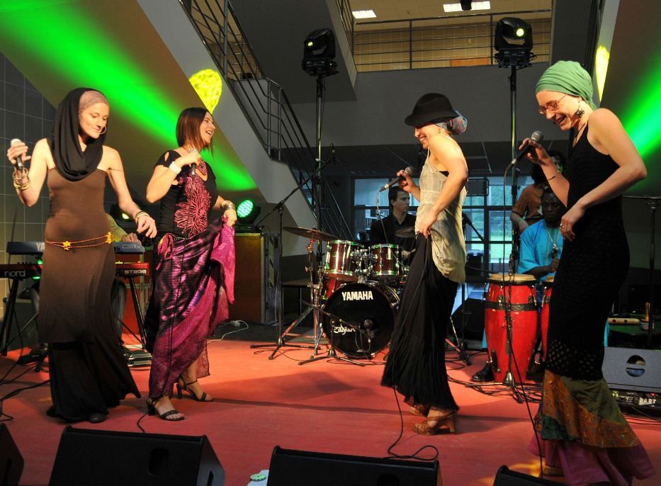 obrázek: Laktační psychóza pokračuje s rapující babičkou Černockou