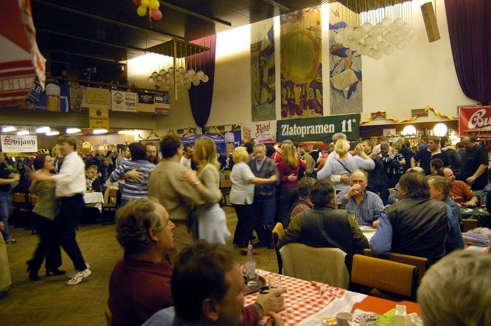 obrázek: Městský obvod Plzeň 3 zve seniory na taneční vínek