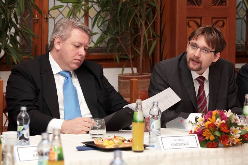 obrázek: Ministr dopravy Dobeš slíbil kruhový objezd v Klatovech