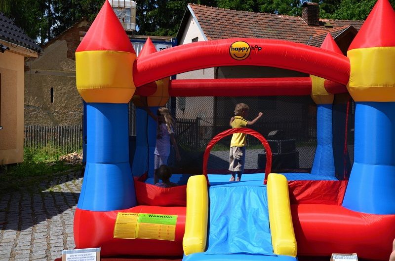 obrázek: Na Radyni děti zamávají prázdninám