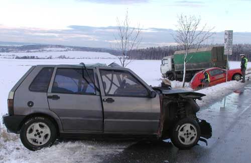 obrázek: Šofér pil, poté v Klatovech boural
