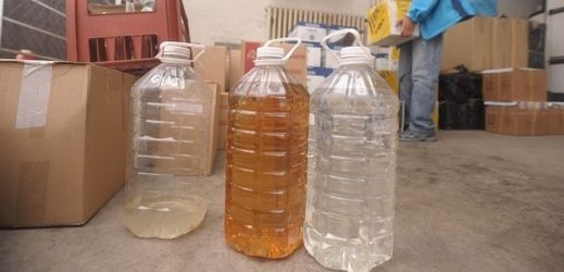 obrázek: Pančovaný rum dovezli na Domažlicko z Kroměřížska  