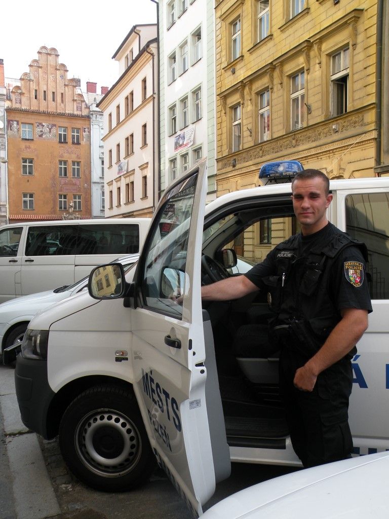 obrázek: Plzeňský strážník Jakub Mencl je mistr světa v kickboxu