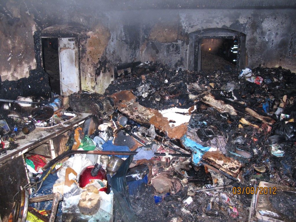 obrázek: Rodinný dům v Tymákově zapálila svíčka 