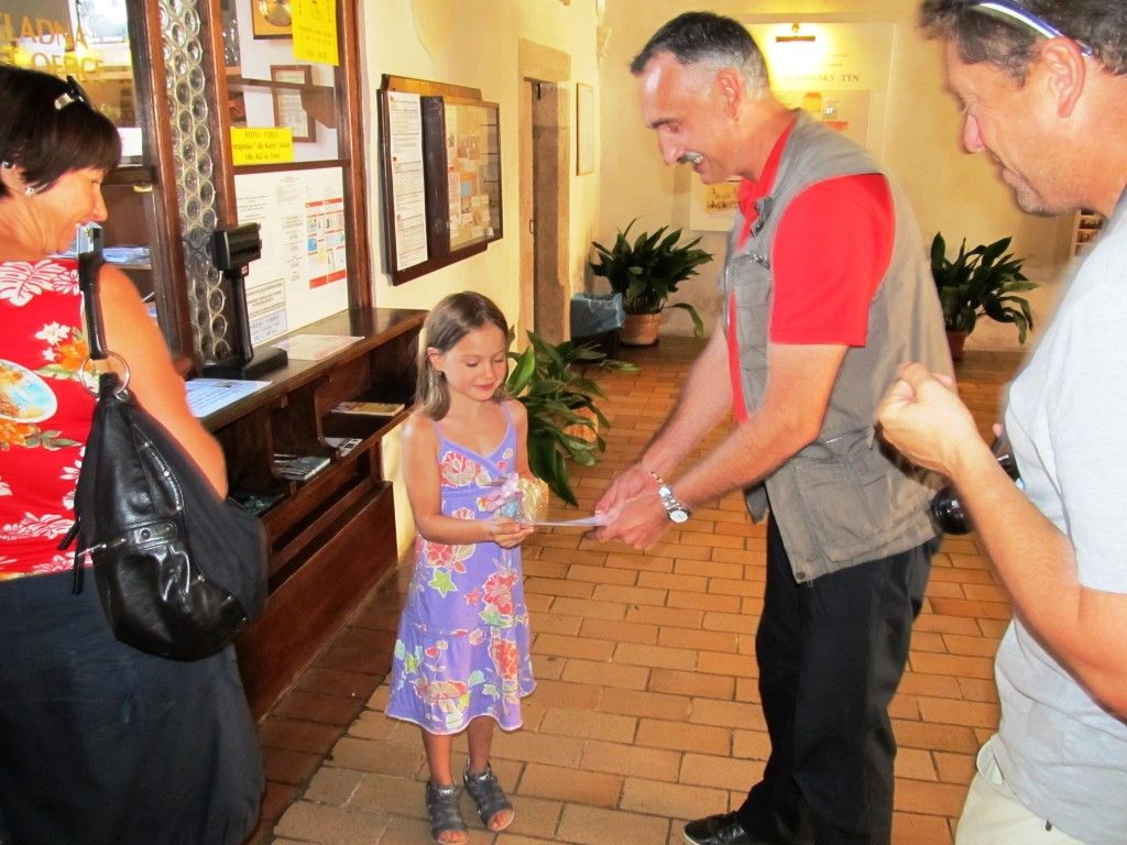 obrázek: Tři střevíčky pro Popelku mají 10 tisíc návštěvníků