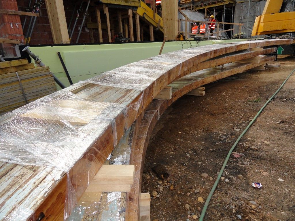 obrázek: „Tvarohové“ vazníky se vrací. Planetárium získává obrysy