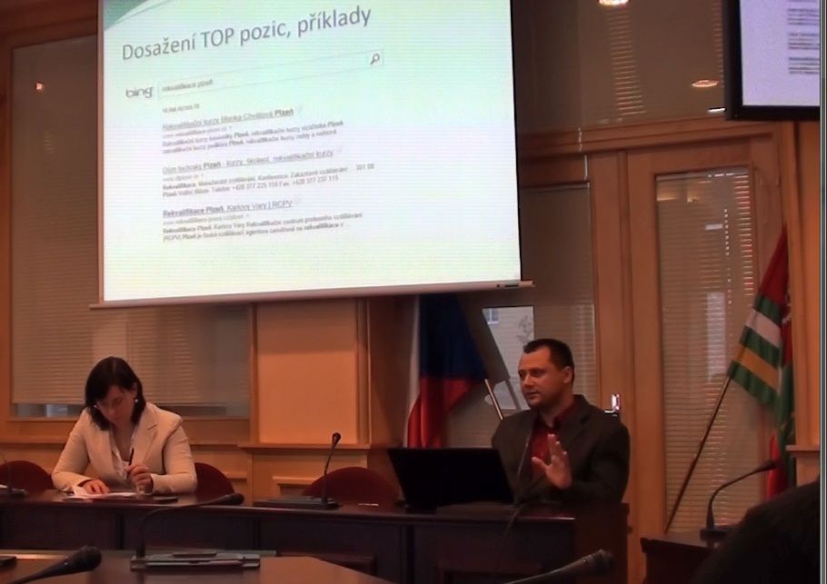 obrázek: Uniweb přednášel o online marketingu na Krajském úřadě