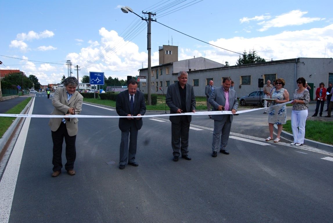 obrázek: V Horšovském Týně mohou užívat zrekonstruovanou silnici