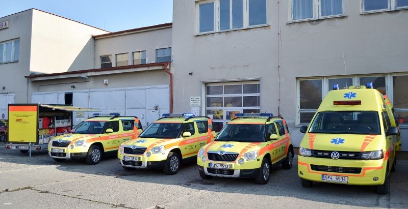 obrázek: Záchranáři v Plzeňském kraji převzali opět další sanitky