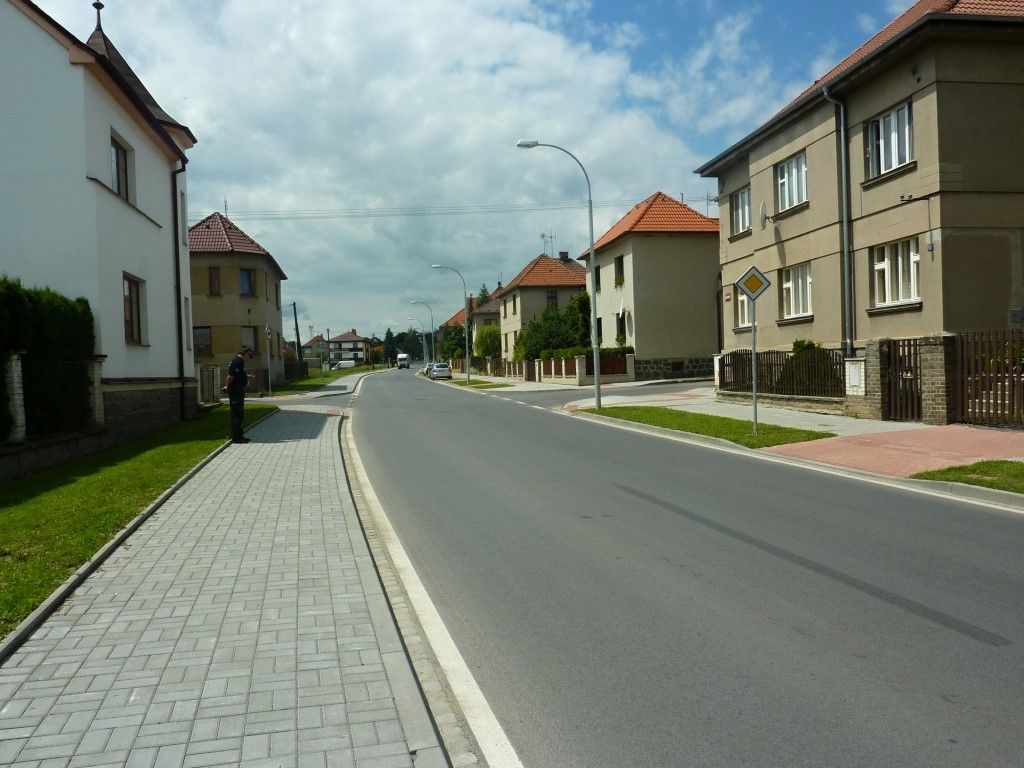 obrázek: Zrekonstruovaná silnice usnadní průjezd Blovicemi