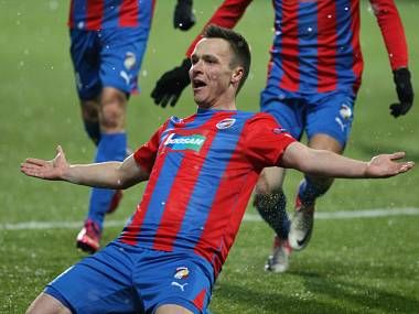 obrázek: Autogramiáda Jana Kovaříka a Standy Tecla ve fanshopu 