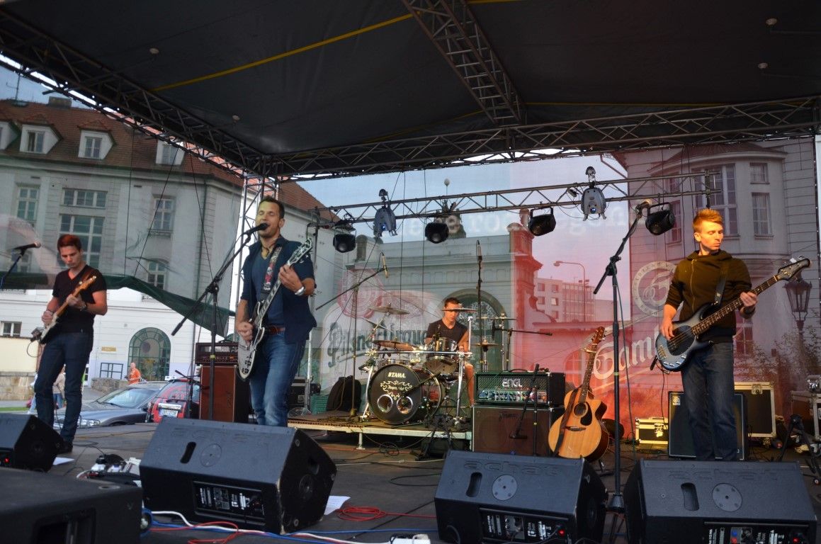 obrázek: Další duel  Prazdroje talentů  vyhrála skupina Pillow fight