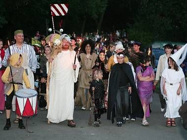 obrázek: Historický víkend a oslavy diecéze dostanou dotace