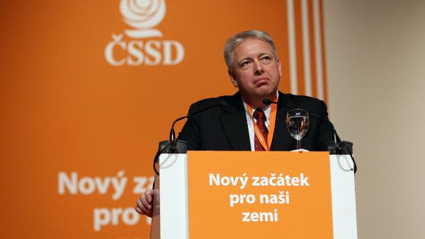 obrázek: ČSSD vyzvala hejtmana Chovance, ať s rezignací vyčká