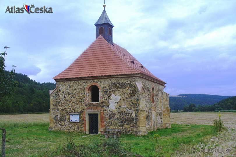 obrázek: Kostel Dolanech zve v pátek na L. Brabce a kulturní týden