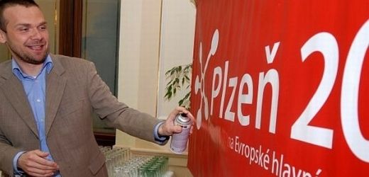 obrázek: Kraj bude spolupracovat s Plzní na projektu EHMK 2015  