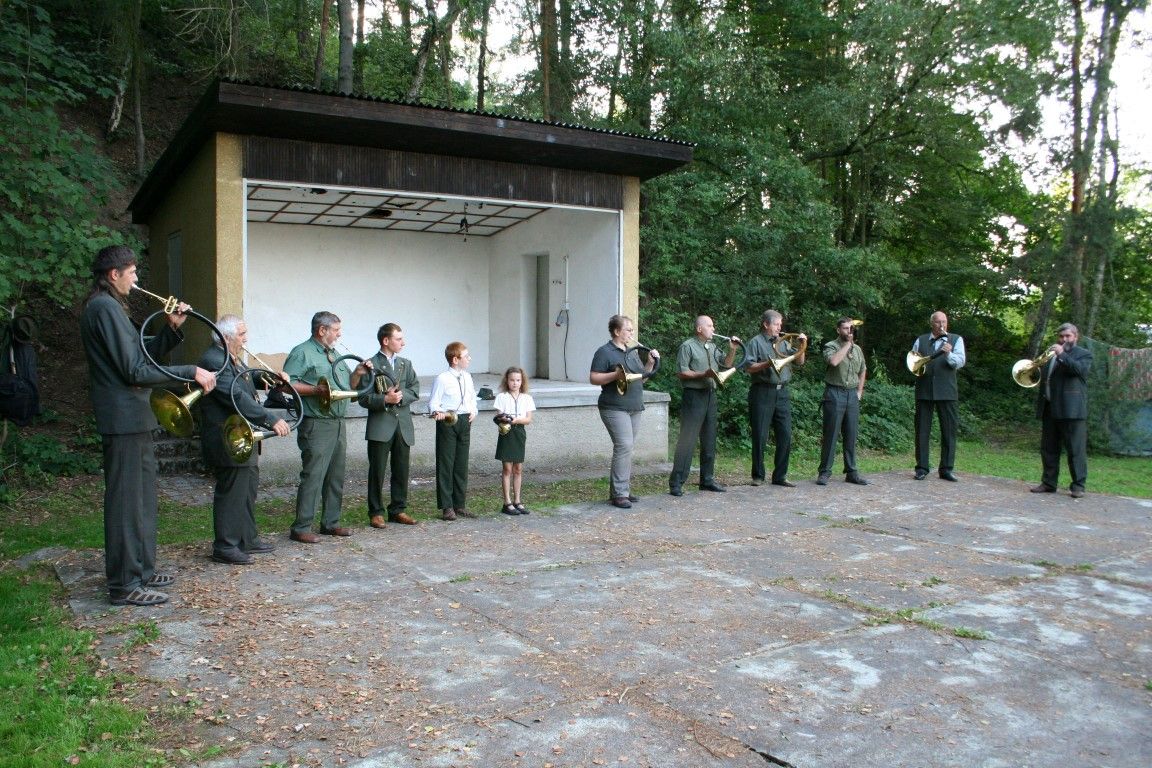 obrázek: Lovecká hudba zněla pod litohlavským Vršíčkem