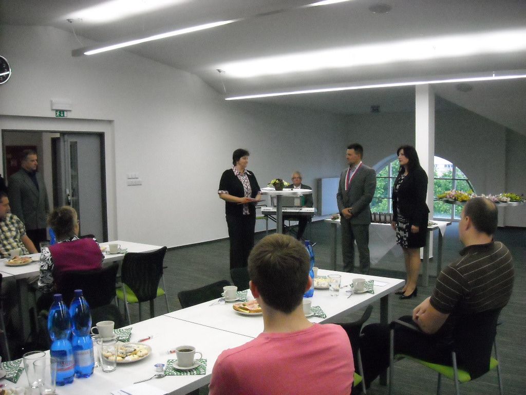 obrázek: Místostarosta Neubauer předal bronzové Janského plakety 