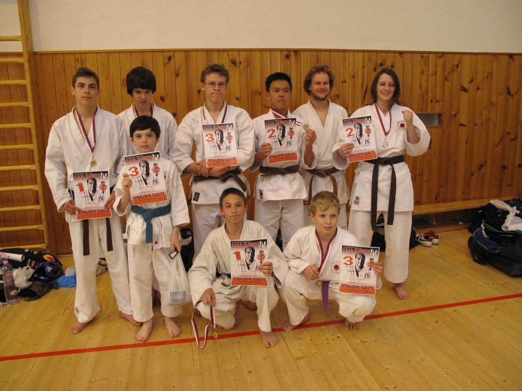 obrázek: Mladí borci Naramy vybojovali medaile v ligách v kyokushin karate 