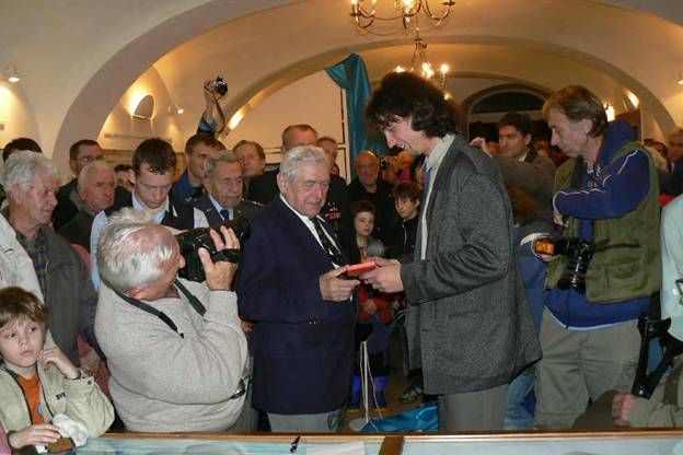 obrázek: Na Slovanech začala výstava o životě generála Štandery 