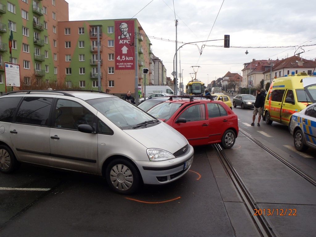 obrázek: Na Slovanské blokovala nehoda provoz tramvají