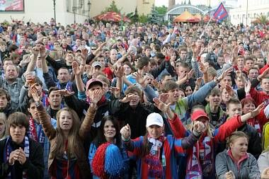 obrázek: Do Plzně míří stovky Italů, na zápas dohlídnou policisté 