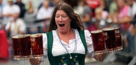 obrázek: Návrat fandů: Sice s výpraskem 0:5, ale nadšení z Mnichova