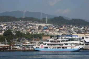 obrázek: Obvod nabízí seniorům projížďku „Křišťálovou lodí“ 