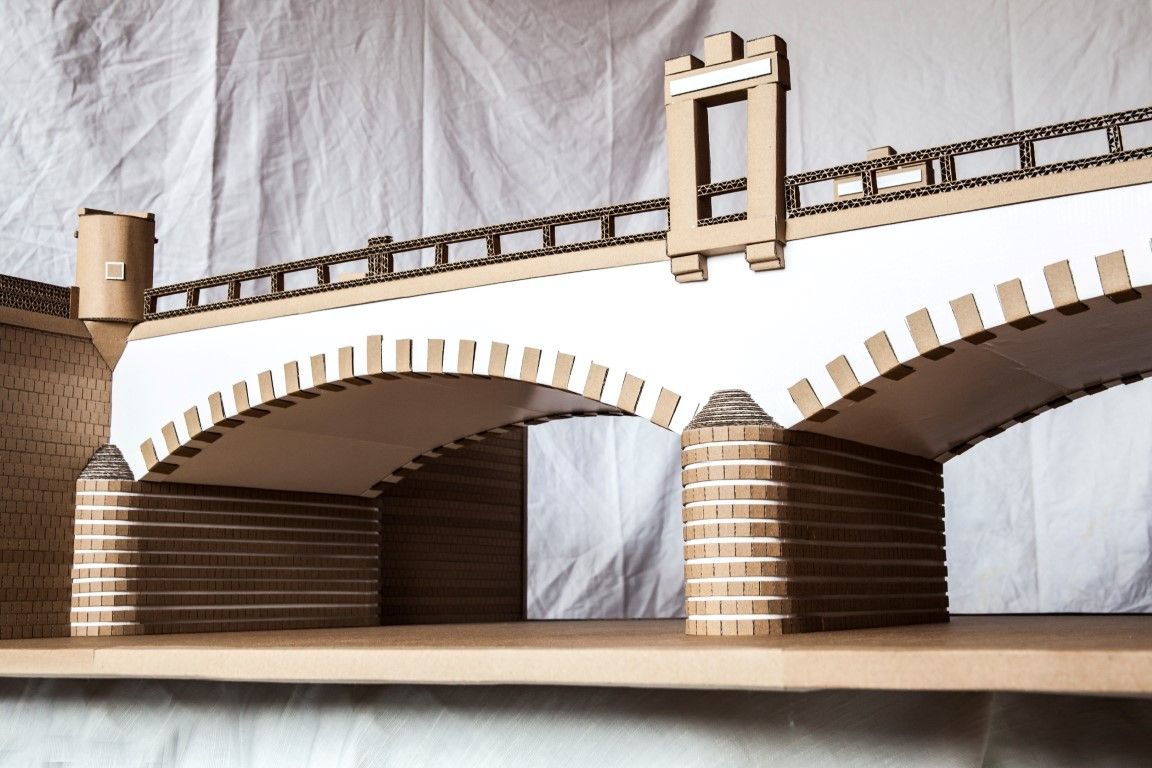 obrázek: Plzeň postoupila do finále soutěže Stavby z vlnité lepenky