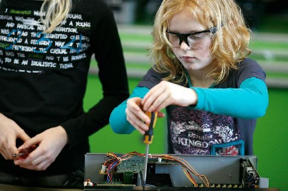 obrázek: Techmania připravuje workshopy pro rodiny