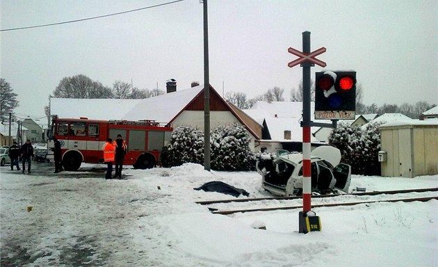 obrázek: V sobotu bouraly čtyři vlaky s auty, u Klatov zemřela žena