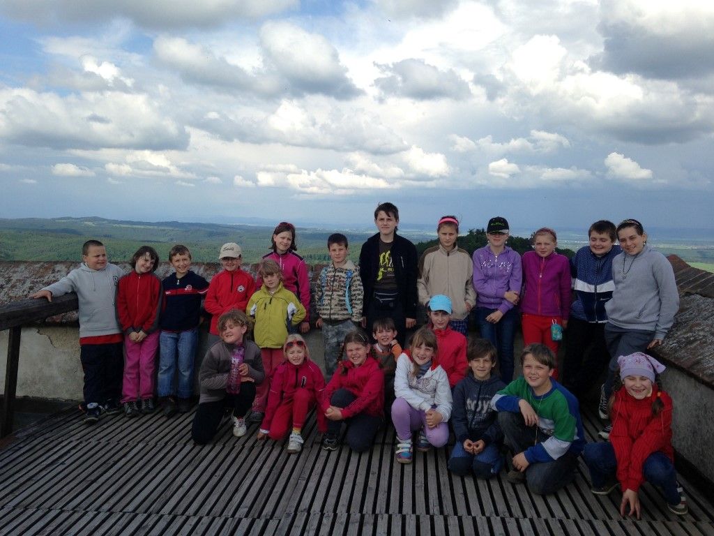 obrázek: Žáci sesbírali téměř 22 tisíc starých mobilů na dobrou věc 