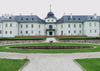 obrázek: Zámek Manětín únoru otevře v sobotu brány snoubencům