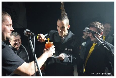 obrázek:  Album je konečně na světě 