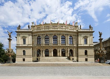 obrázek: Česká filmová a televizní akademie bude nadále oceňovat filmaře soškou Českého lva