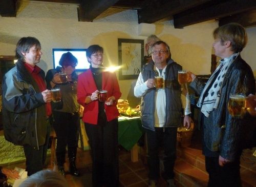 obrázek: Dana Raunerová křtila svou knížku na vlastní výstavě