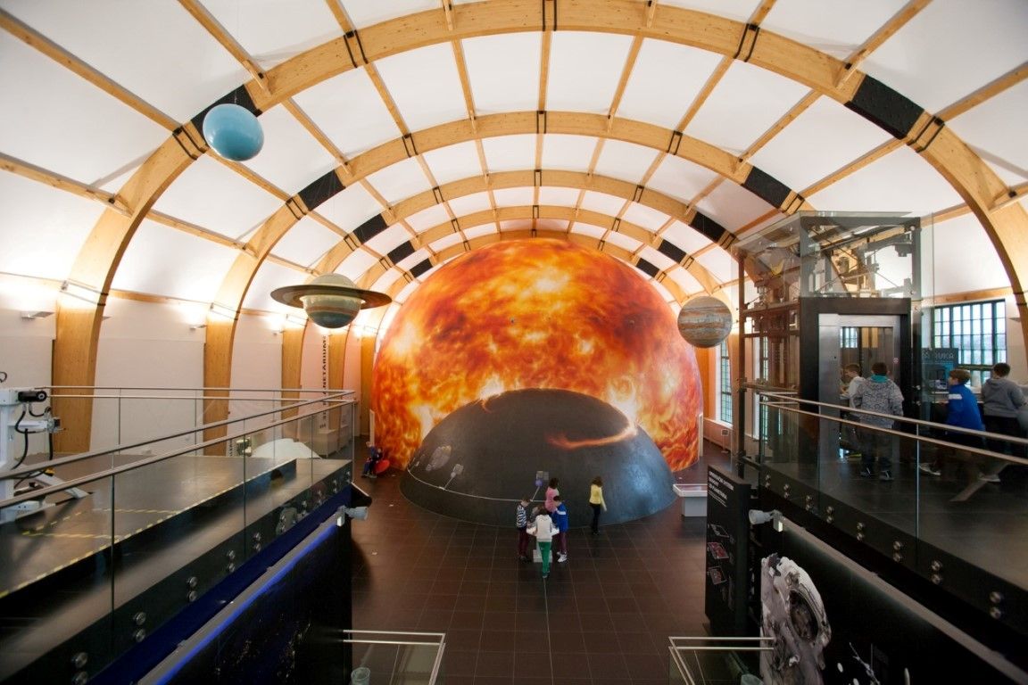 obrázek: Návštěva v plzeňském prvním 3D planetáriu v ČR