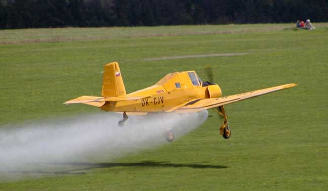 obrázek: Nebe nad Plasy dnes ovládnou letouny