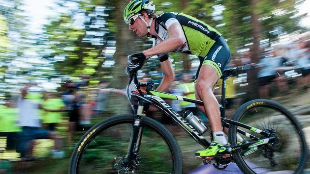obrázek: Podpořte Ondřeje Cinka a tréninky dětí koupí fanouškovského trička
