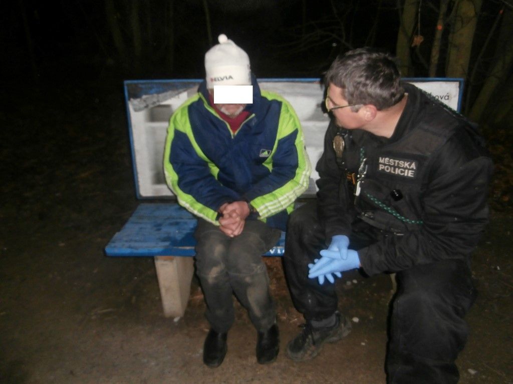 obrázek: Pomočený muž bez peněz chtěl skoncovat se životem 