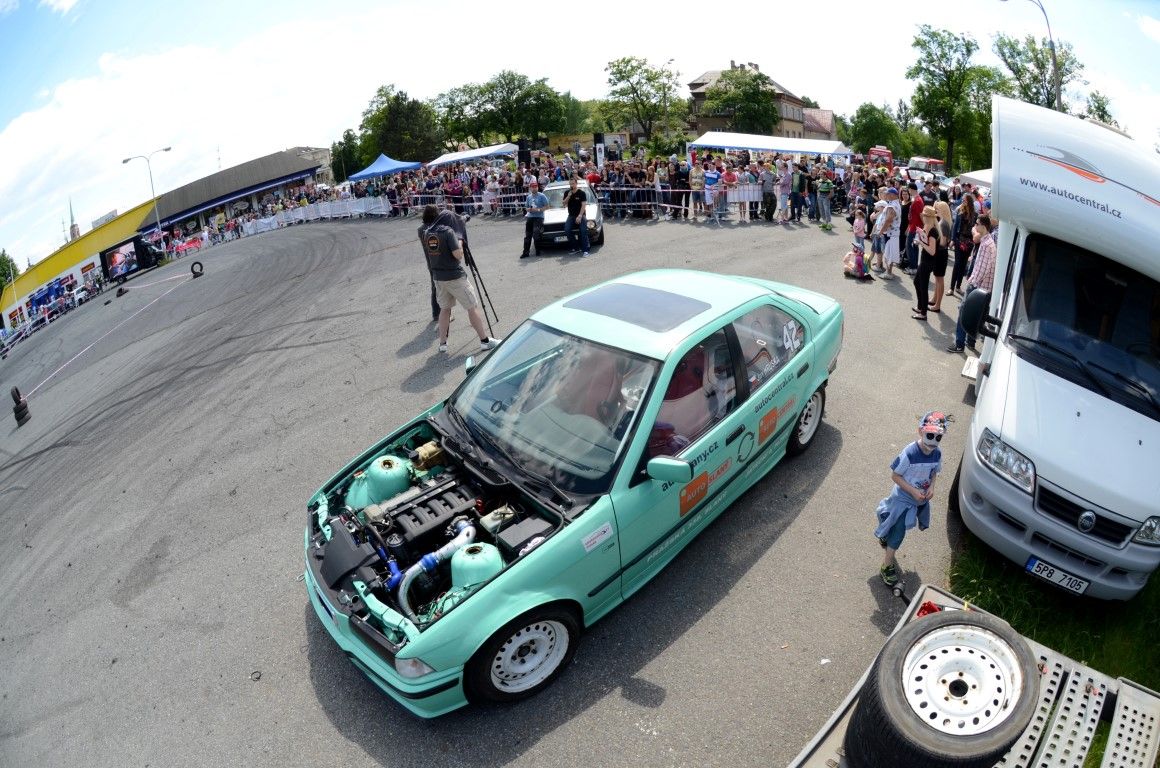 obrázek: Premiérové Drift show a drift taxi se v Plzni vydařily