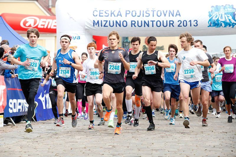 obrázek: RunTour rozběhne v sobotu Plzeň a už je vyprodána. Přijdou i hokejisté 
