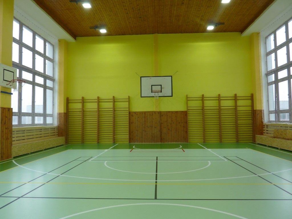 obrázek: Škola ve Starém Sedlišti na Tachovsku má novou tělocvičnu